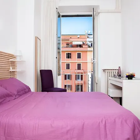 Le Stanze Del Papa Panzió 2*