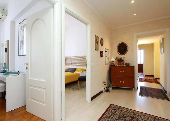 Le Stanze Del Papa Nocleg ze śniadaniem 2*