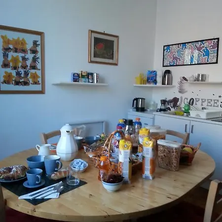 Le Stanze Del Papa Oda ve Kahvaltı 2*